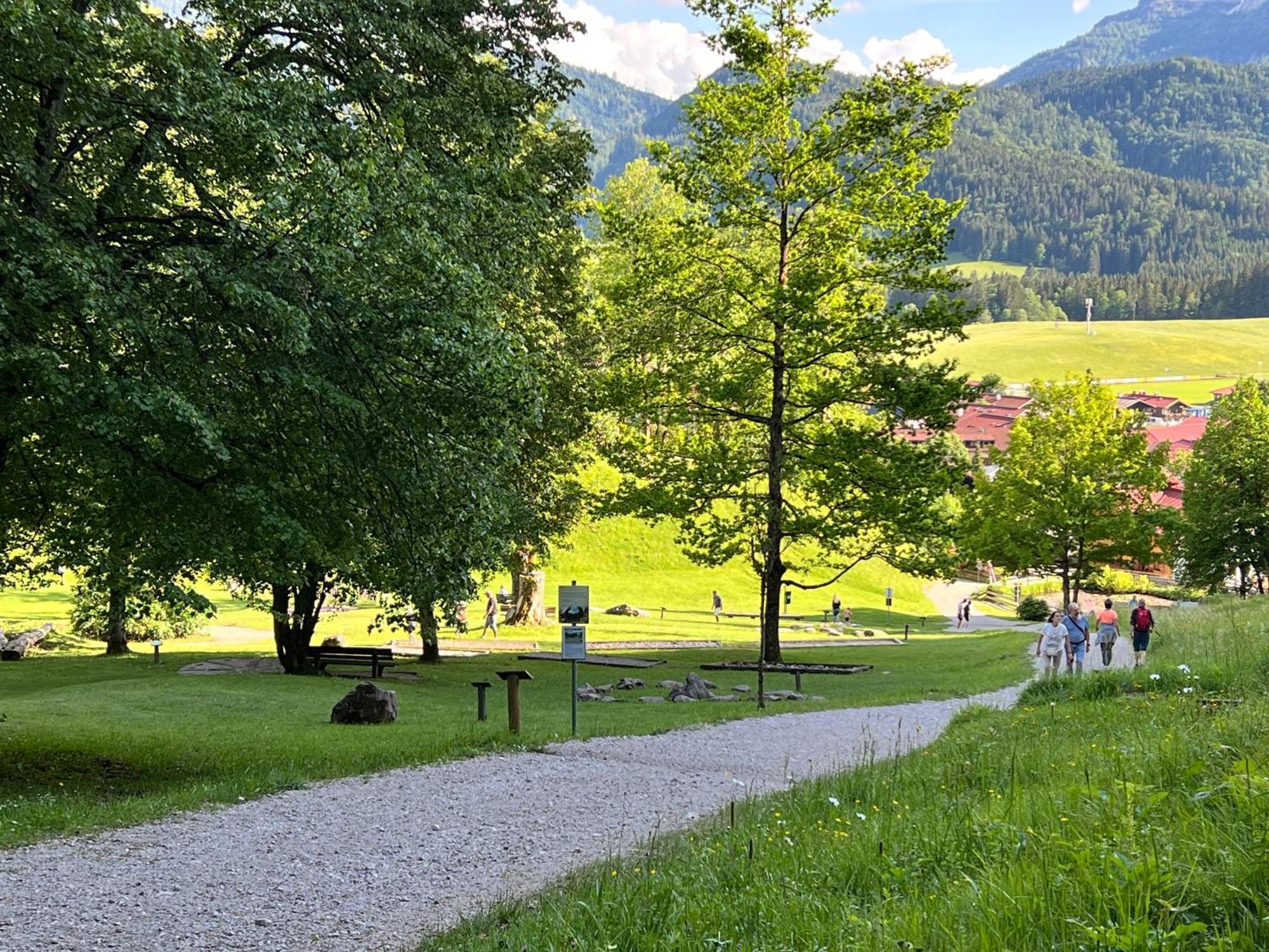 Valley View Inn - Jasper Reit im Winkl Exterior foto